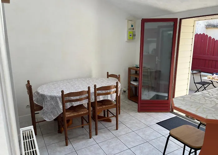 Holiday home Mon Petit Luc *